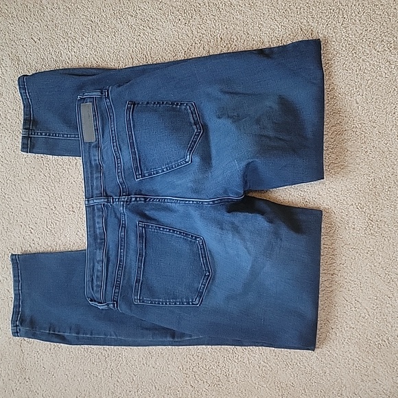 Calvin Klein Jeans - Picture 2 of 4